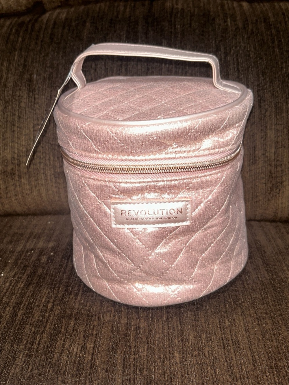 Revolution Soft Glamour Cosmetics Case. Zips around. Shiny Pink. NWT